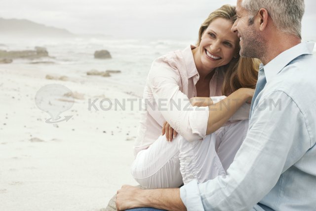 Inkontinenz beim Mann - dank guter Behandlungsmöglichkeiten die Sorgen am Strand vergessen